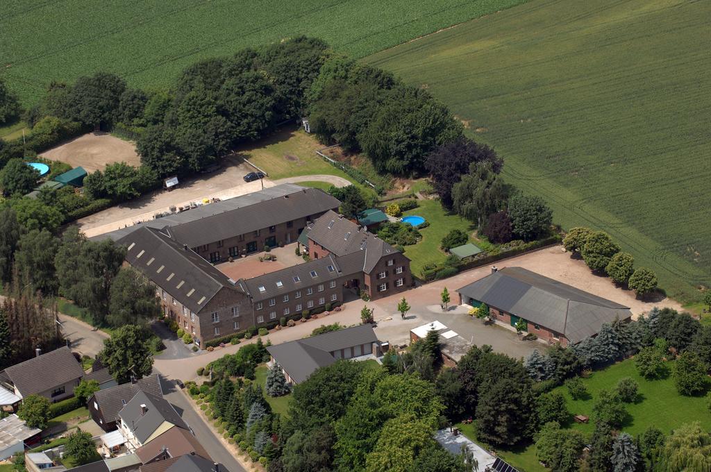 Landhaus Goeddertzhof Erkelenz Buitenkant foto