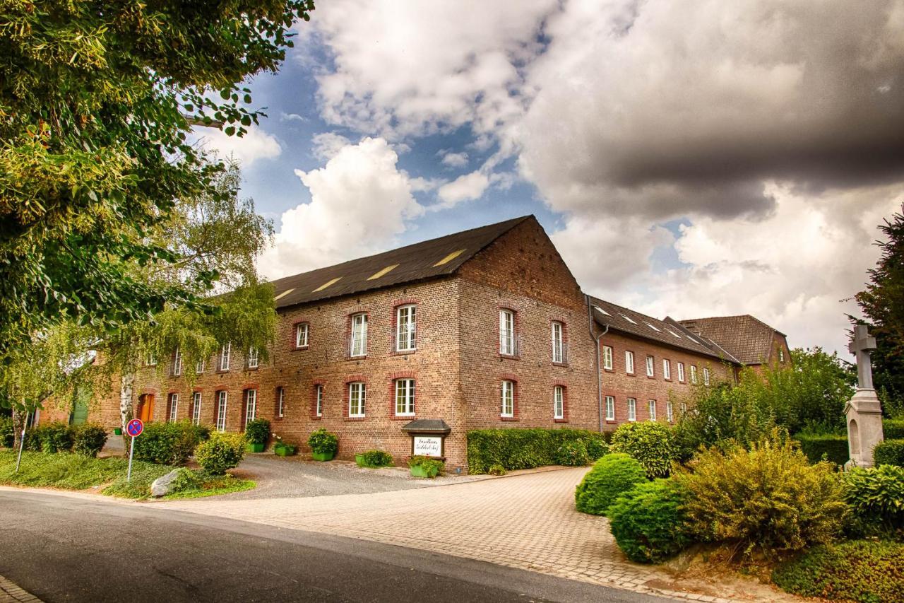 Landhaus Goddertzhof Hotel Erkelenz Buitenkant foto