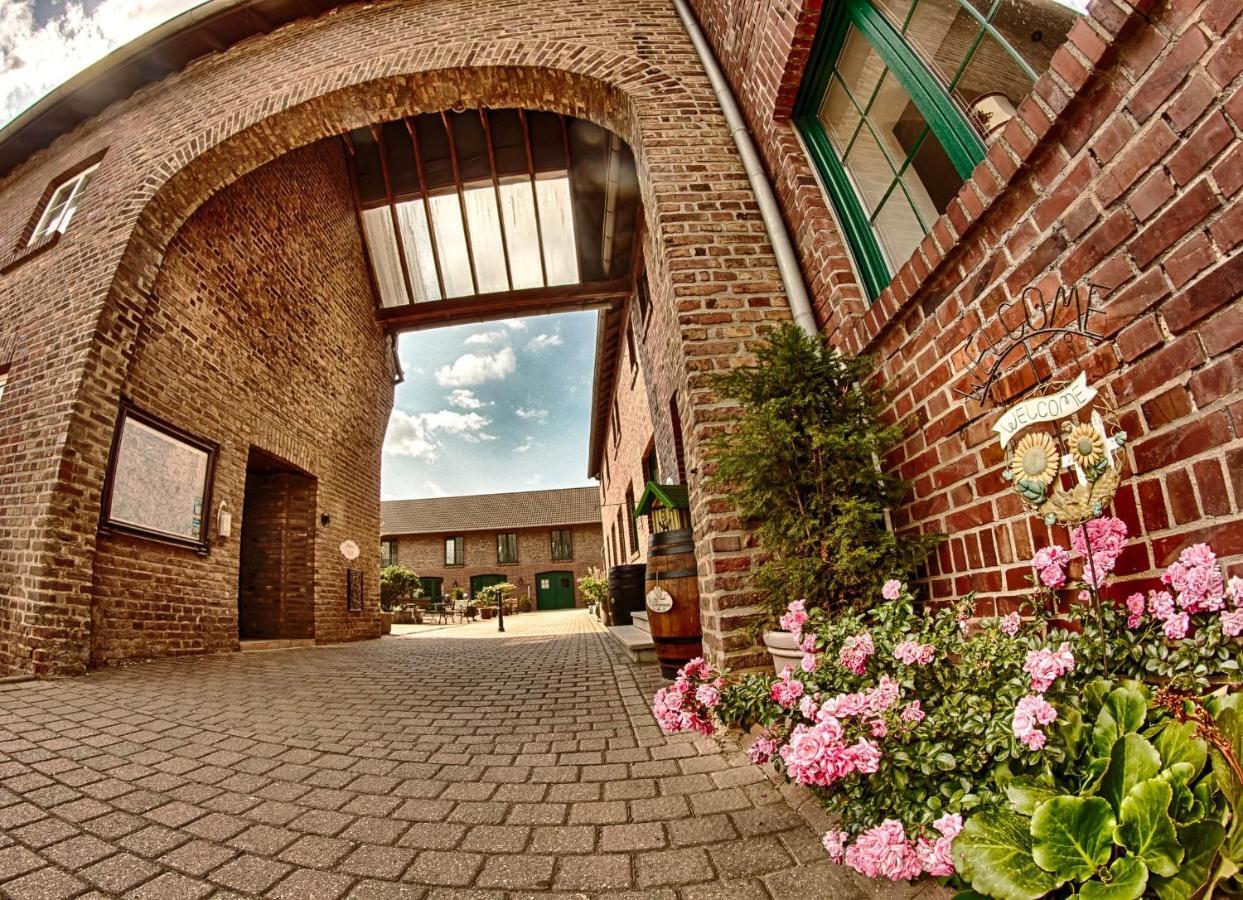 Landhaus Goddertzhof Hotel Erkelenz Buitenkant foto